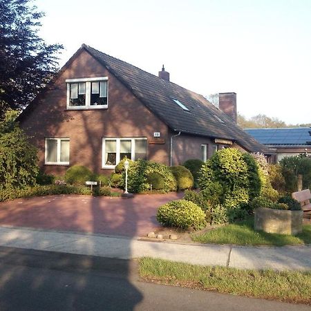 Fewo Trientje Uplengen Exterior photo